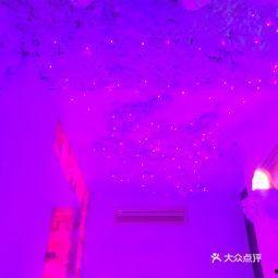 女王会所视频在线观看,独家视频在线观看背后的故事  第3张